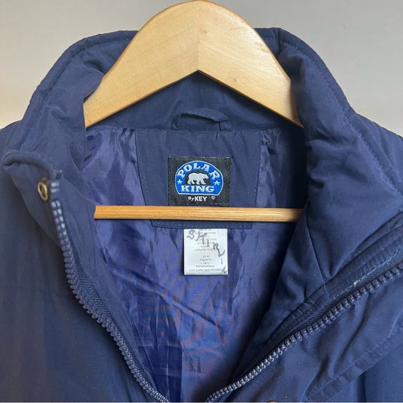 unisex blue polar king by key padded vest - Picture 3 of 4